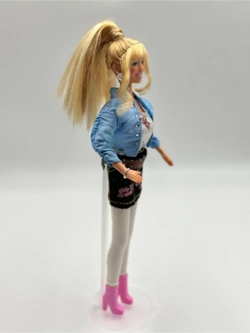 Hannah Montana Doll Concert Collection Sings 
